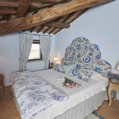 Sleeps 18 Pool Air Con Wifi Villa